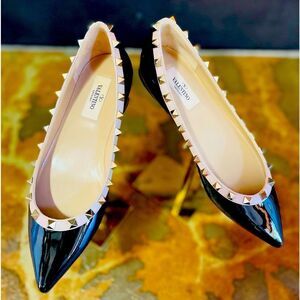 New Valentino Rockstud Black Beige Flats